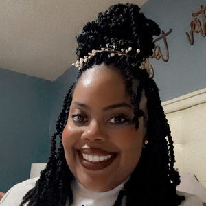 Meet your Posher, Meaghan